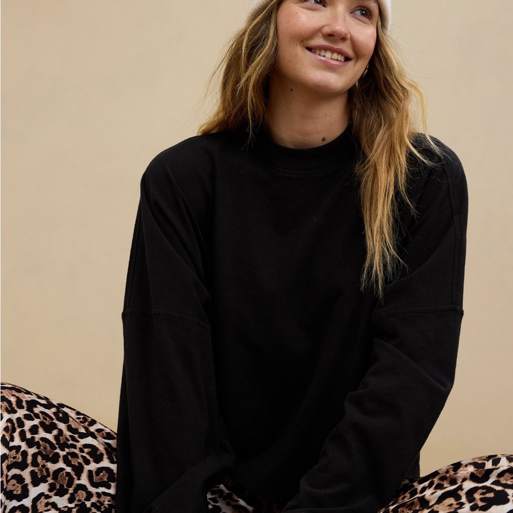 Aerie Cozy Long Sleeve Mockneck
T-Shirt